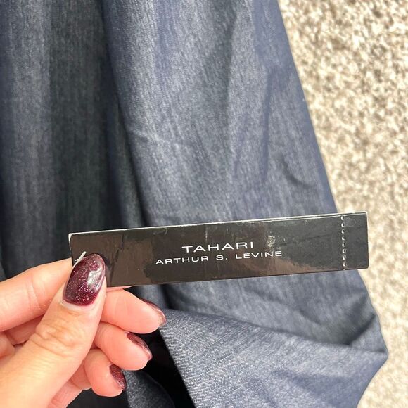 Tahari Blazer Women’s 22W Dark Wash Chambray Denim Blue Single Button NWT - Picture 2 of 5